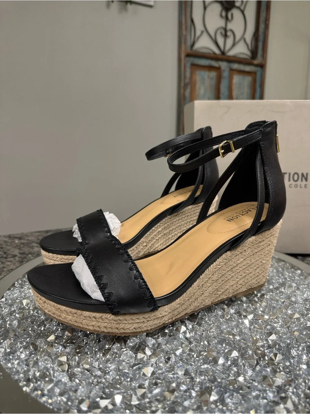 Reaction Kenneth Cole new box
